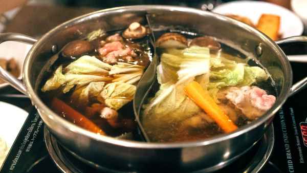 しゃぶしゃぶの残り汁の捨て方は?