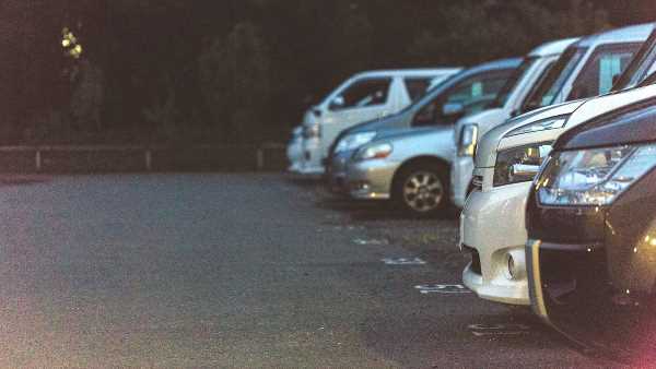 高尾山紅葉シーズンの駐車場事情