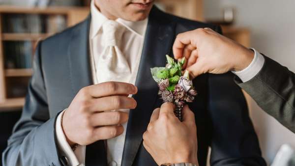 フィフィの旦那の職業は？