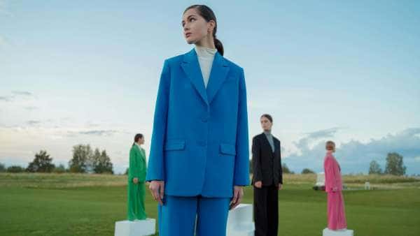 杉田水脈のスタイルやファッションセンスはいい？